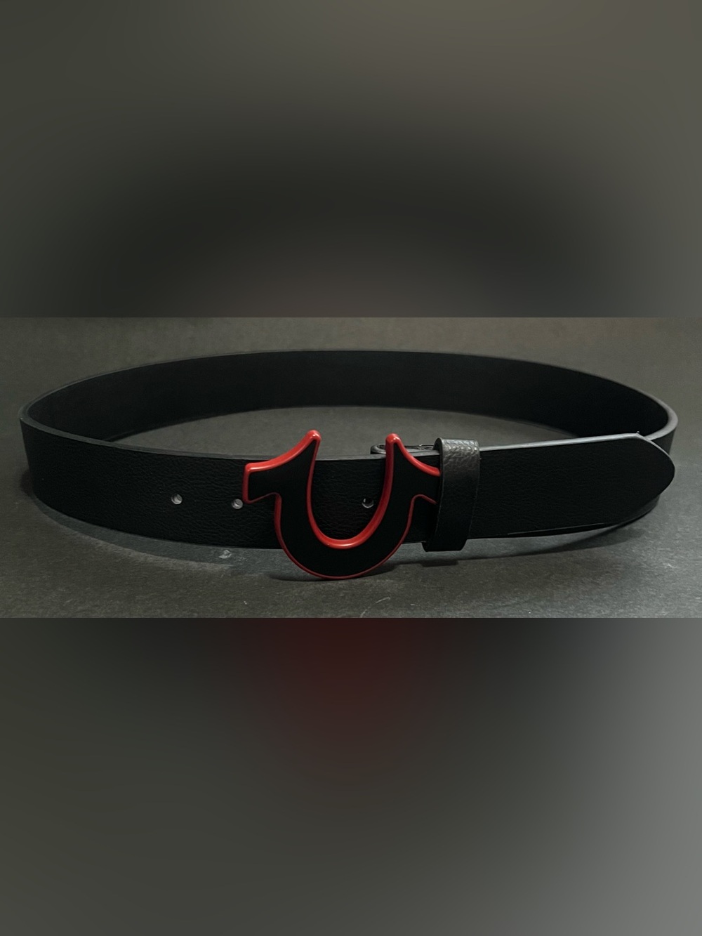 TRUE RELIGION BLACK SYNTHETIC LEATHER RED TRIM BELT- Size 32